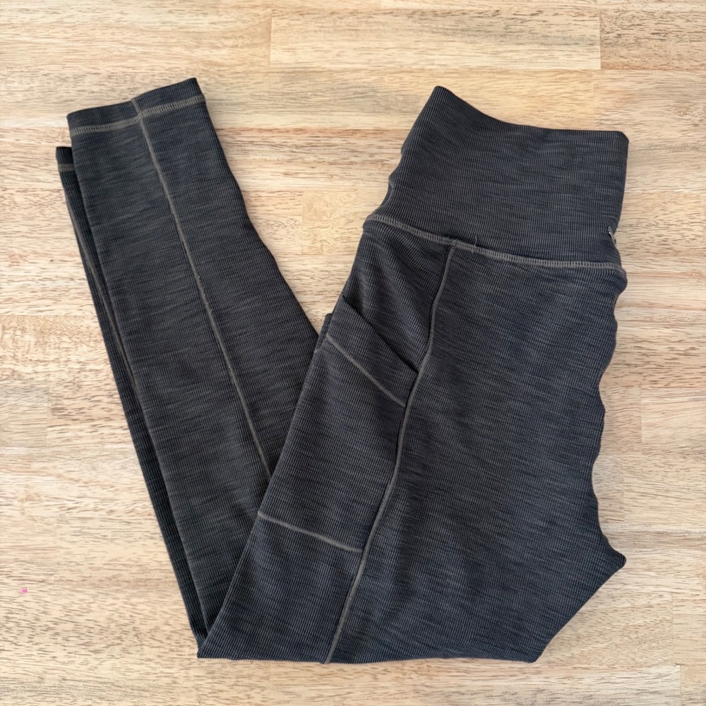 Prana Becksa 7/8 Leggings Charcoal Heather Ribbed High Waist Pockets M W41180589